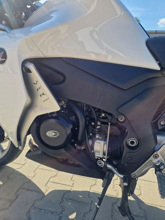 Honda VFR 1200 F 2011r. 45 tys. V4 172 km zadbana