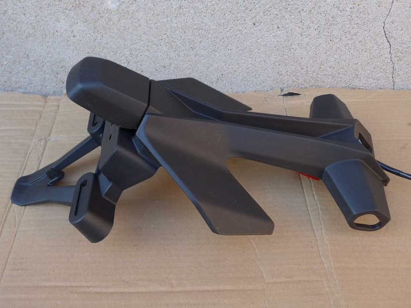 Yamaha R1 rn32/rn65 '15-24r BŁOTNIK tyl mocowanie tablicy oswietlenie