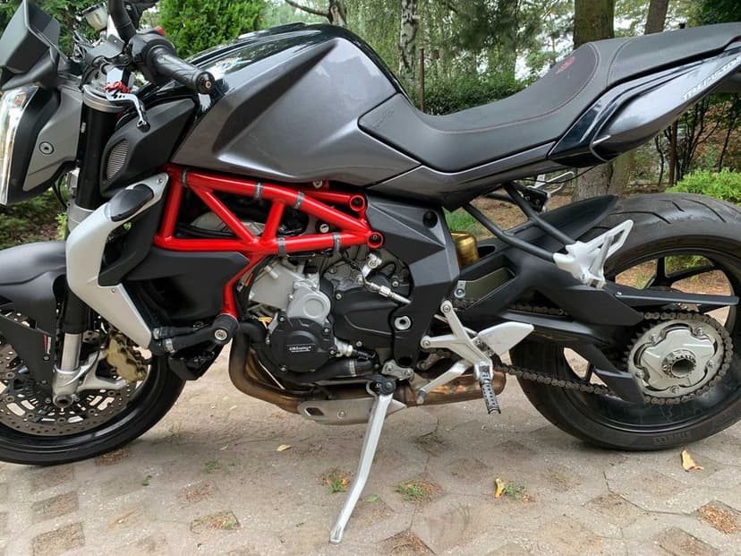 MV agusta brutale 800 ladna quickshifter 2014r 20 tys km