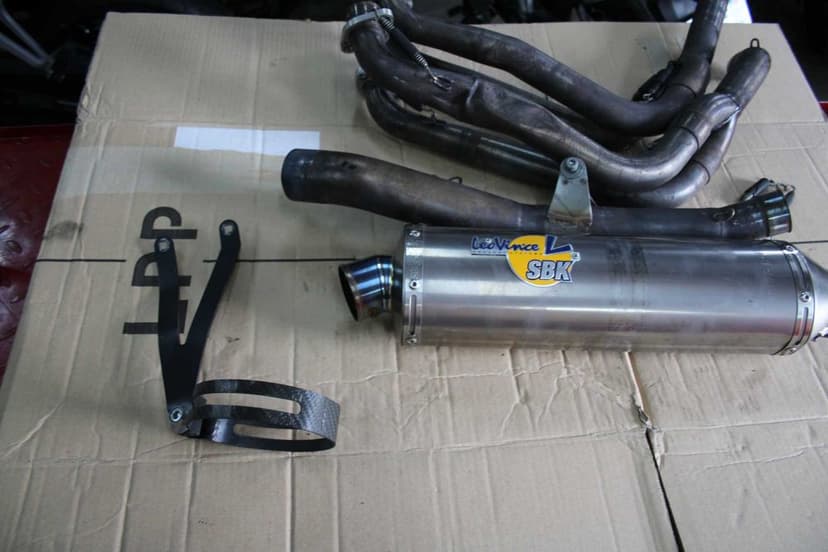 Wydech Tłumik Sportowy Arrow Kolektor Suzuki GSXR 1000 K5 K6 05-06