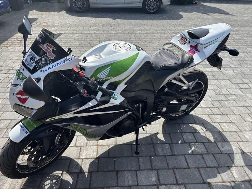 Honda CBR 600 RR 2007 Hanspree