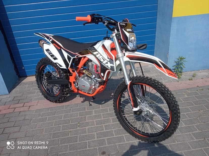 Cross 250,300  / Defender, KXD, Xmotos, ,asix /Siedlce-Janowska 32
