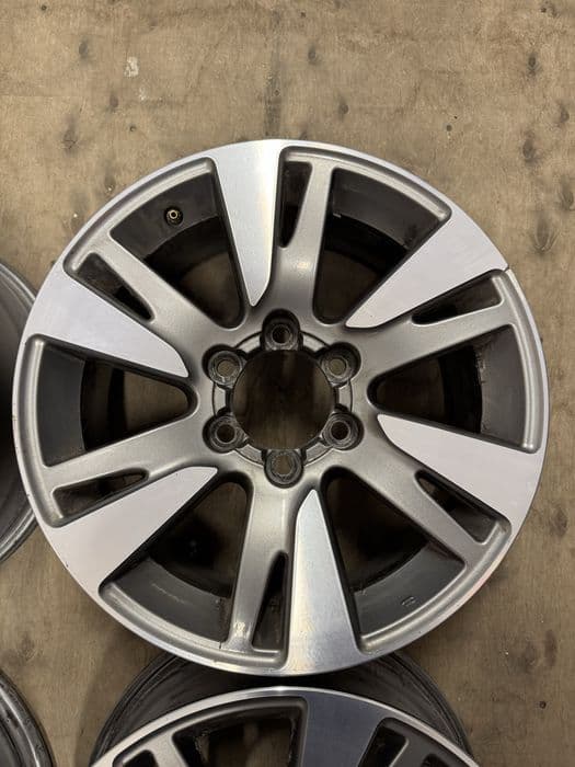 Felgi Toyota Land Cruiser 150 18” 7.5” oryginalne z czujnikami TPMS