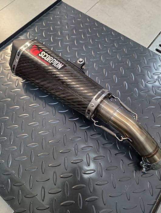 Suzuki Gsxr 600 750 l1 l2 l3 l4 tłumik wydech Scorpion