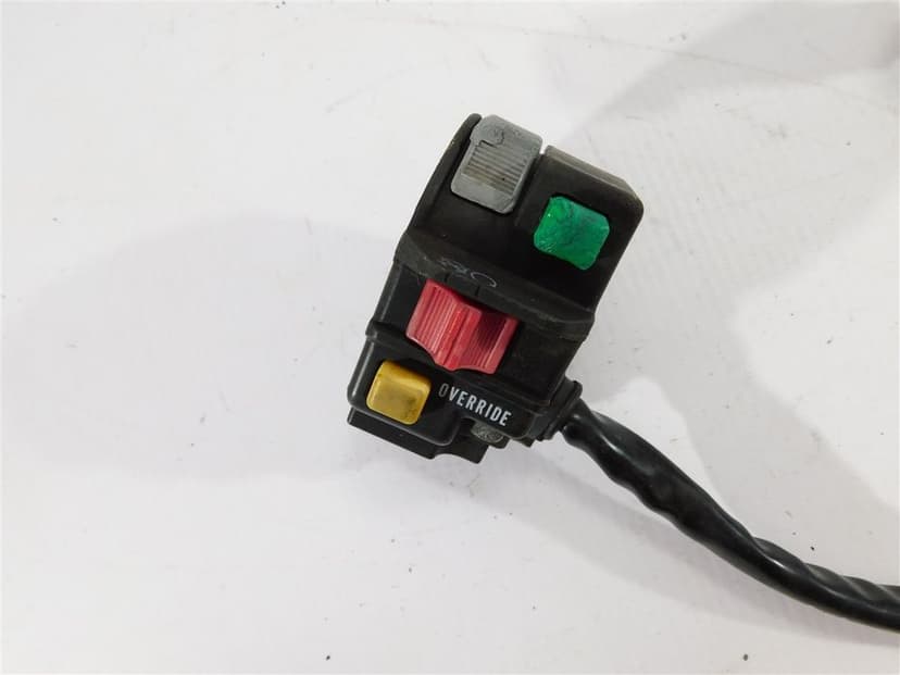 PRZEŁĄCZNIK LEWY CAN-AM OUTLANDER 800 G1 710000791