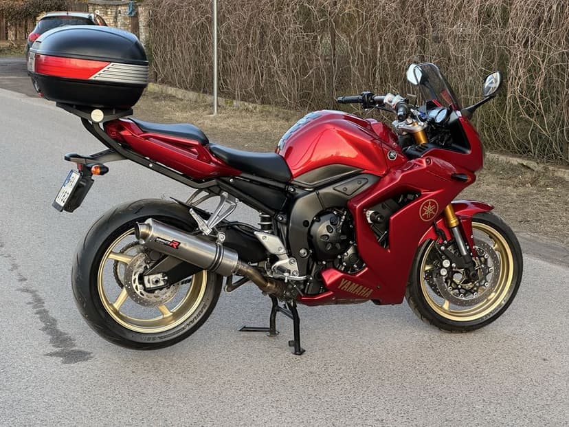 YAMAHA FZ1 Nowe Opony Dominator Kufer Maly Przebieg