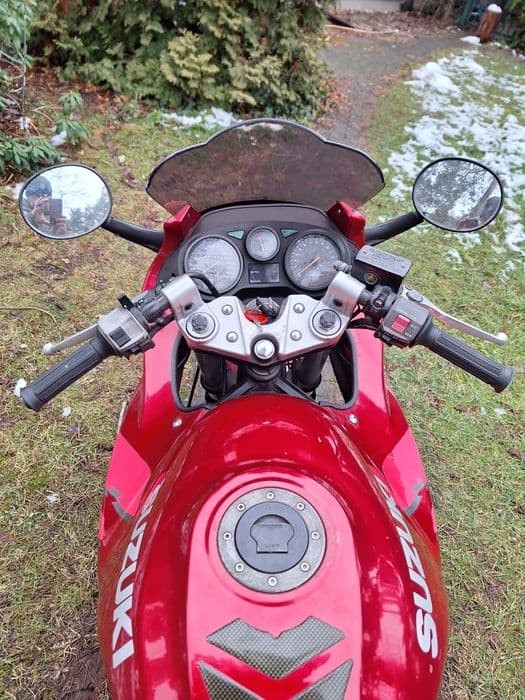 Suzuki GSX 750 F oryginalny bardzo ładny stan !