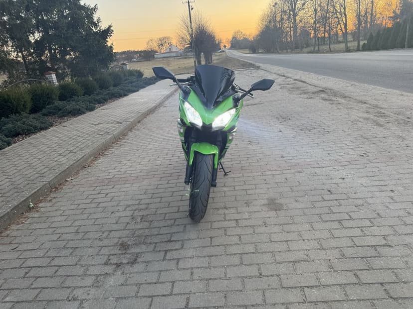 Kawasaki Ninja 650  17 rok na kat a2 zarejestrowana w kraju