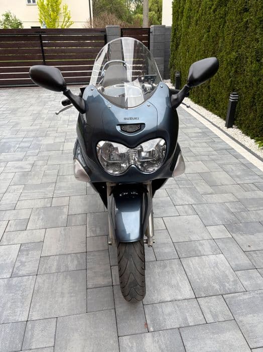 Motocykl Suzuki GSXF750