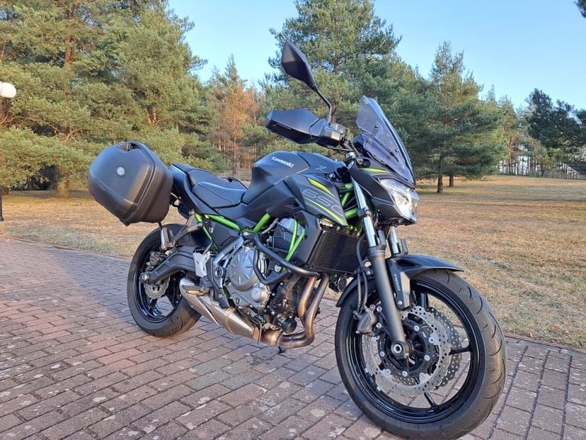 Kawasaki Z650 ABS 2018r. kat.A2 tylko 4060km