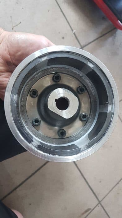 REGENERACJA Koło magnesowe Suzuki GSX 500 magneto