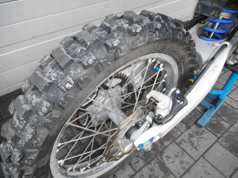 Yamaha YZ450F 2014 sprowadzona ładowanie