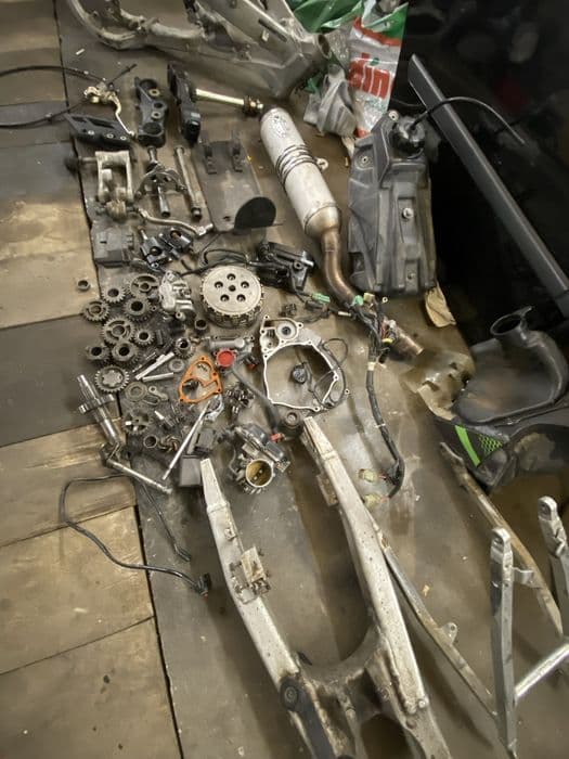 Części kawasaki kxf250  2011 kx250f