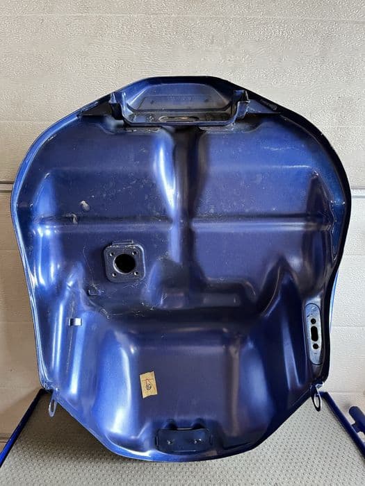 Zbiornik paliwa bak Kawasaki ZX 10 ZXT00B