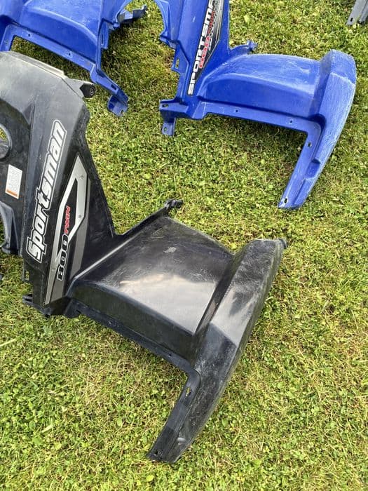 Polaris Sportsman błotniki plastiki komplet