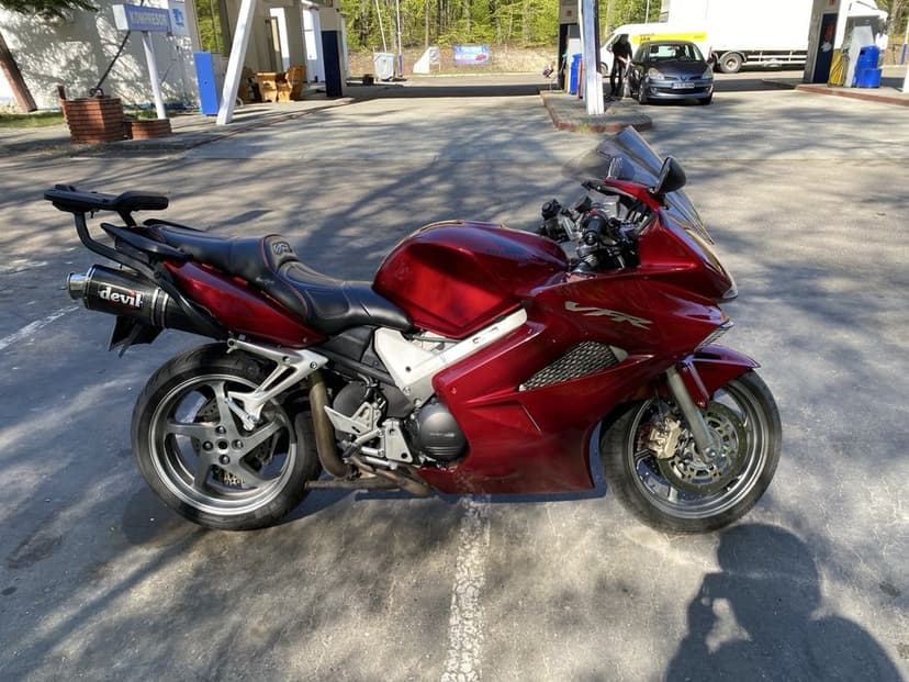 Honda VFR 800 V-Tec 2006r