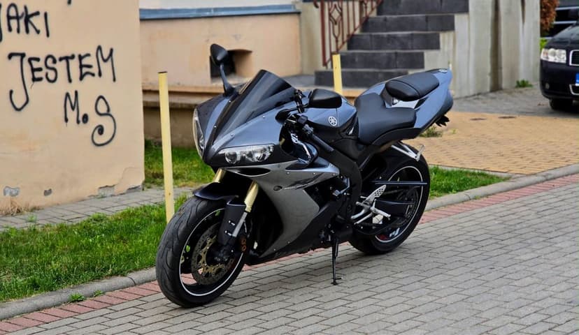 Yamaha YZF-R R1 RN12 jak nowa Zamiana naked