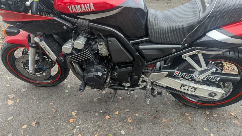 Motocykl Yamaha FZS 600 fazer 2000r OBNIŻKA DO 08.03