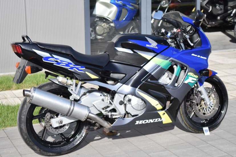 Honda CBR 600 mega stan, oryginał, 2 ręka, dok. na km, z DE***
