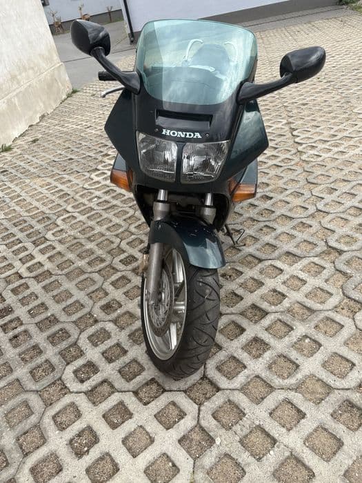 Honda VFR750FL z 1993
