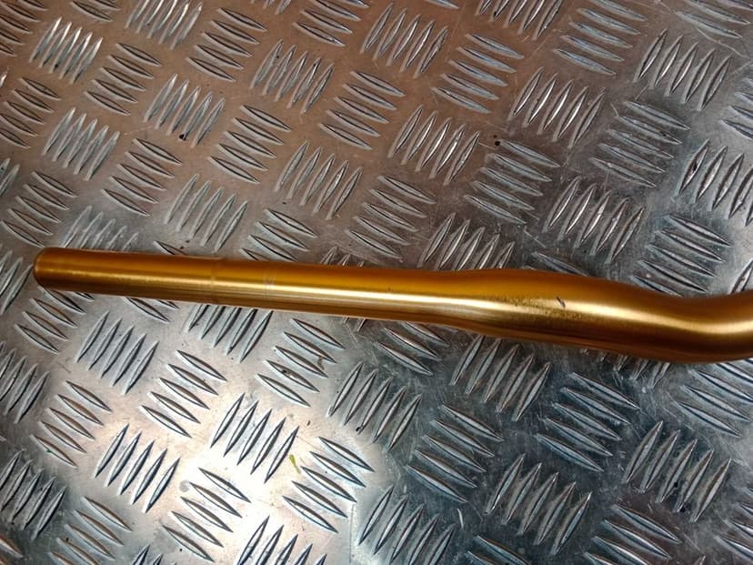 Aprilia Tuono RSV 1000 Mille Kierownica 02-05