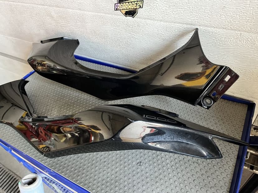 Kawasaki z 1000 ogon zadupek owiewka boczek