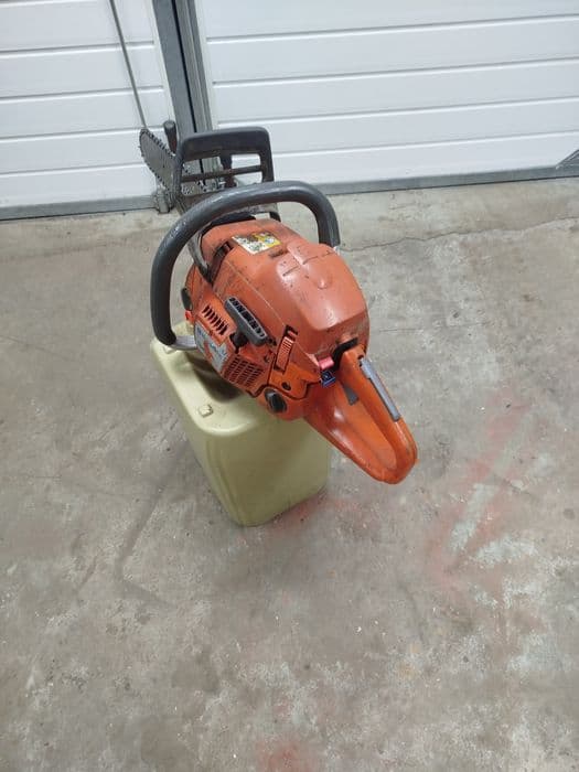 Husqvarna 357 xp 4.4km oryginalny cylinder Mahle ładna kompresja