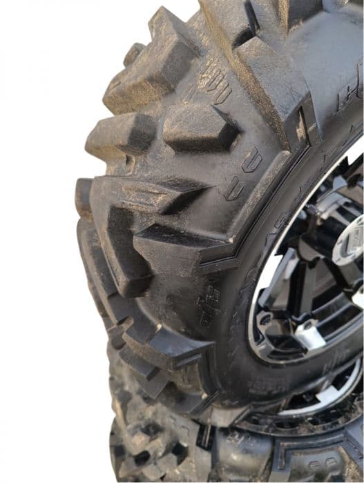 KOŁO KOMPLET ATV CAN-AM OUTLANDER RENEGADE 28X10-15 MOTO MTC MOOSE