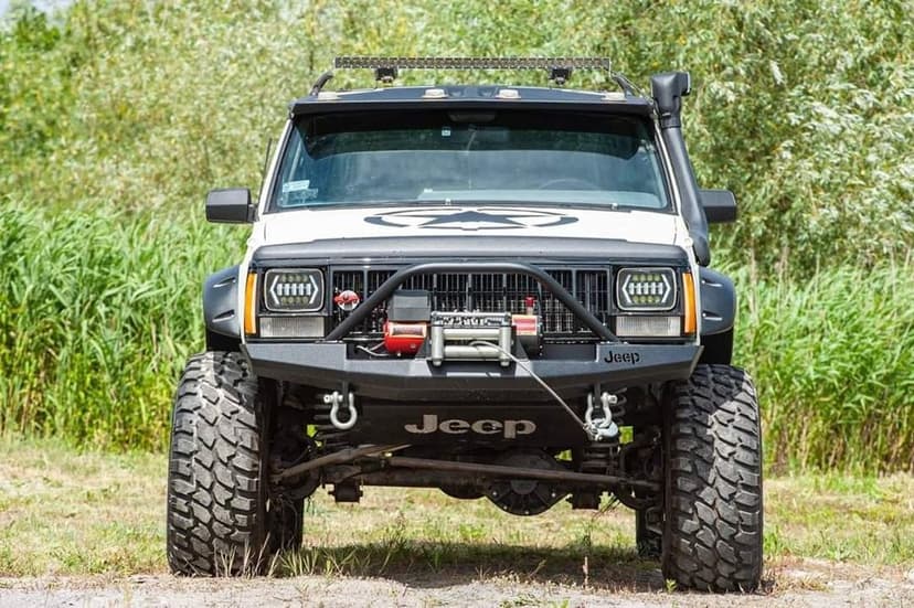 Zderzak Stalowy pod wyciągarkę Jeep Cherokee  xj przedni I tylny
