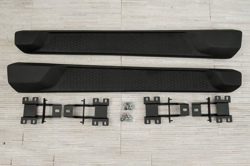 jeep wrangler jl 2018+ 2d stopnie boczne progi oem 82215145