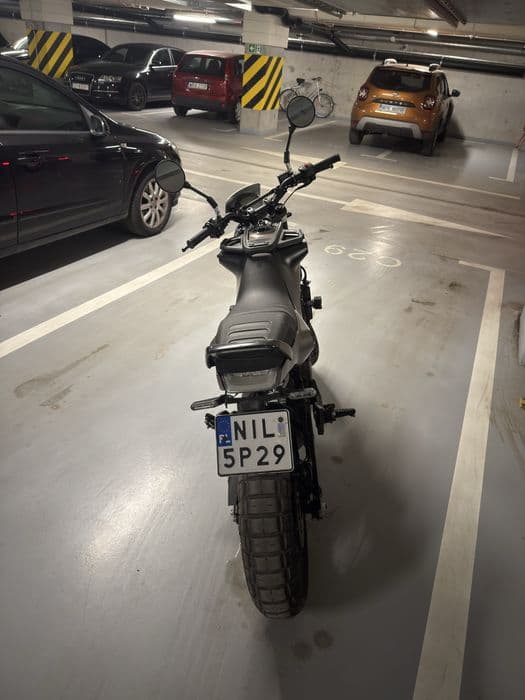 Husqvarna Svartpilen 125