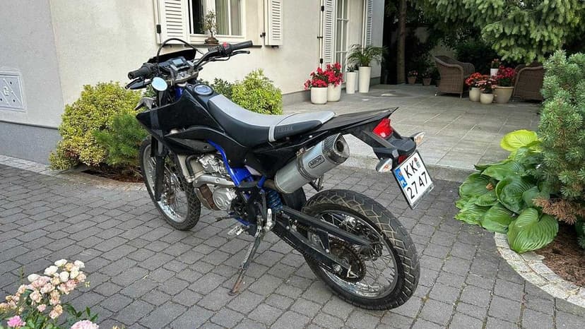 YAMAHA WR 125R 2016 + wydech ARROW