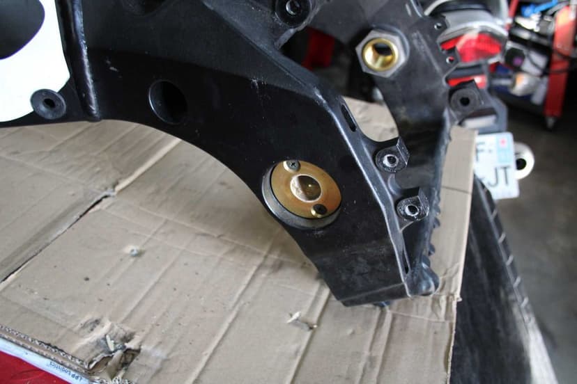 Rama Dokumenty PROSTA Suzuki GSXR 1000 K5 K6 05-06 Z Niemiec