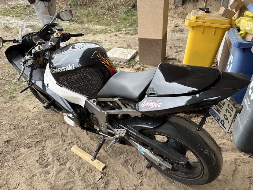 Kawasaki Ninja 636 ZX6R 2003