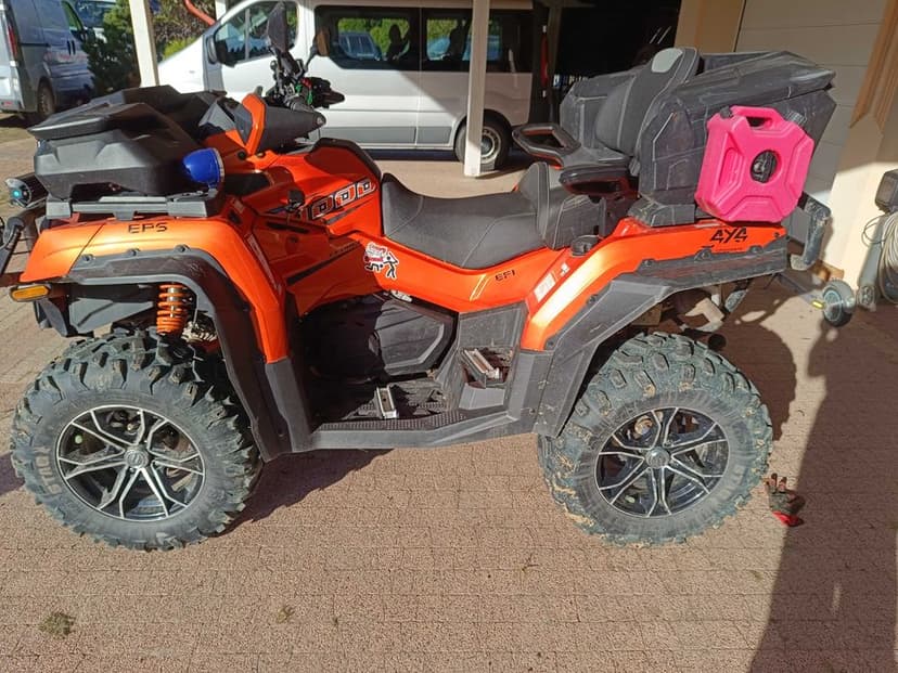 Quad Cfmoto CForce 1000