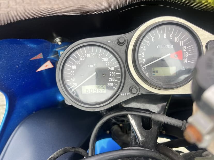 Kawasaki zx9r  polecam