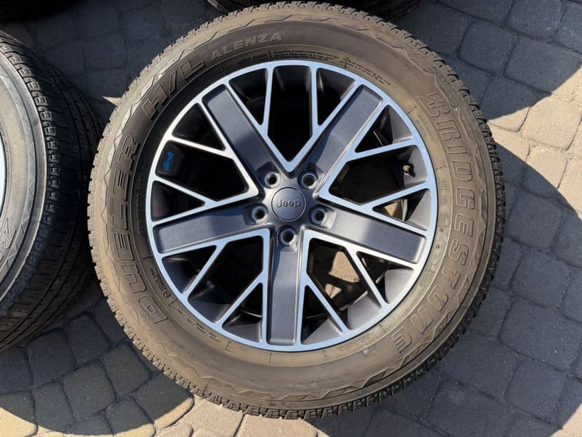 Koła 20/8 Jeep Wrangler