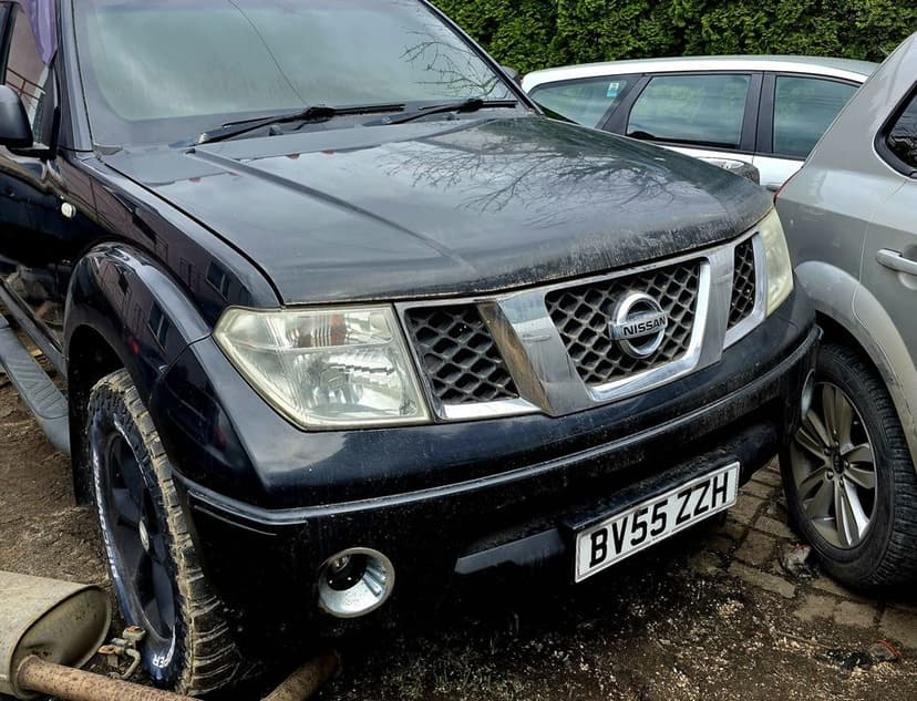 Paka kompletna  nissan navara d40