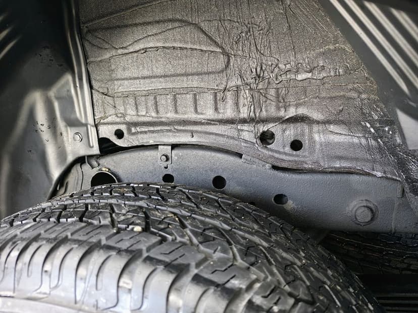 Mitsubishi L200 rok 2021 tylko 35000 tyś km jak nowy