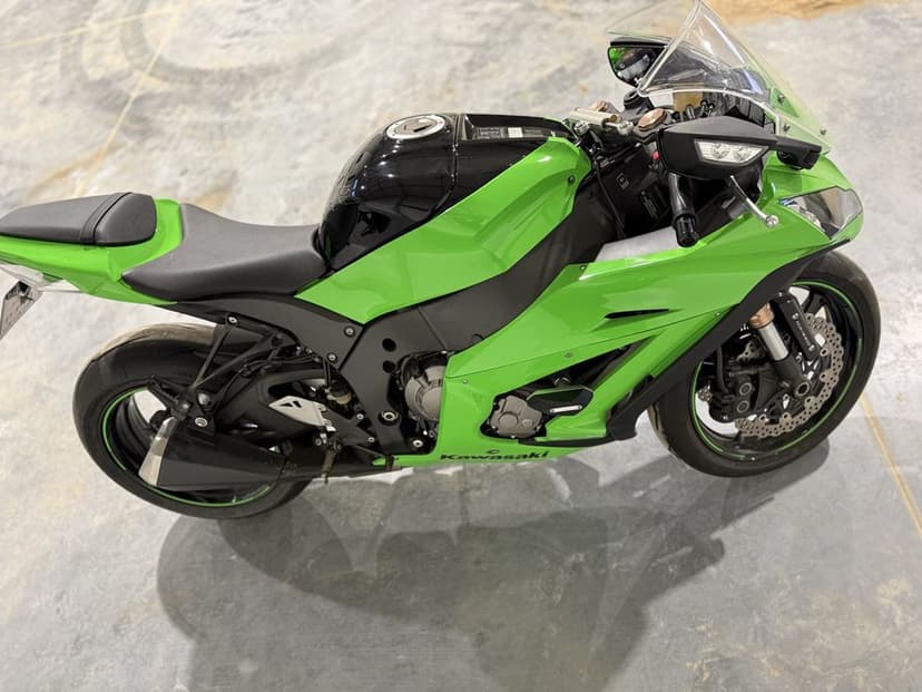 Kawasaki ZX-10R 2012 gotowy do jazdy , po serwisie , pelny oryginał