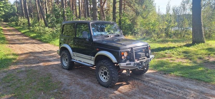 Suzuki Samurai 1.3 4x4 Benyzna Lift Wyciągarka