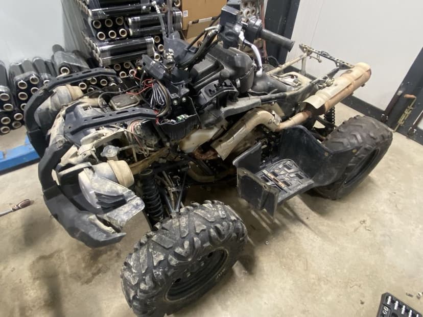 Częśći silnik dyfer plastiki lampa grill Yamaha grizzly koła licznik