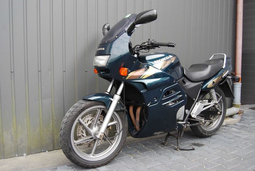Motor turystyczny HONDA CB500