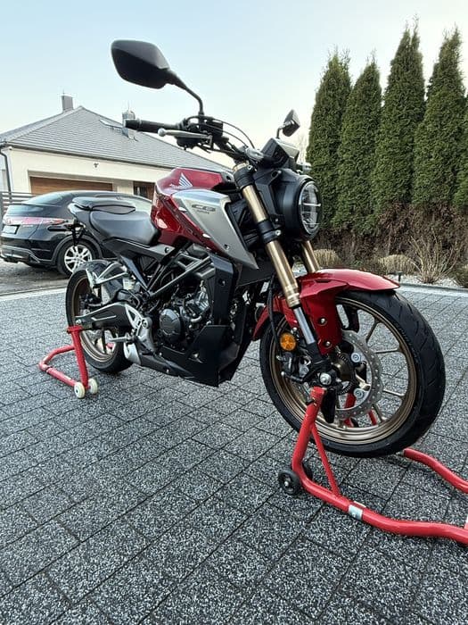 Honda CB 125r 2022r stan wzorowy jeden właściciel od nowości