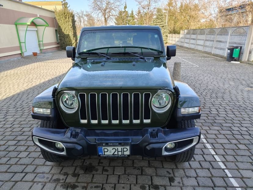 2021 Jeep Wrangler Sahara Sport 4x4 55,000km