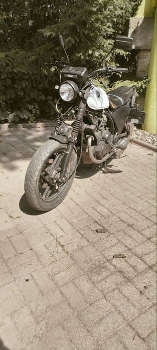 Zamienię na skuter. Yamaha XS 400