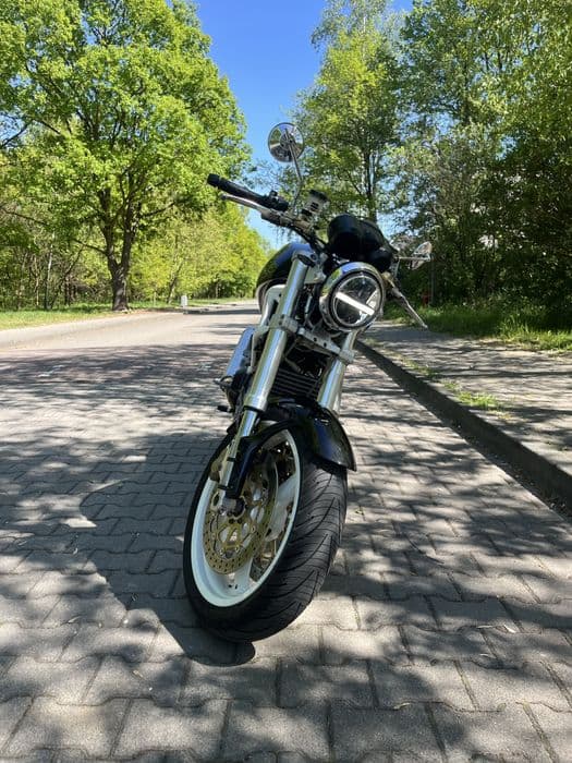 Ducati Monster 900 ie