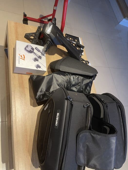 Suzuki GSX 8R (pierwszy właściciel)