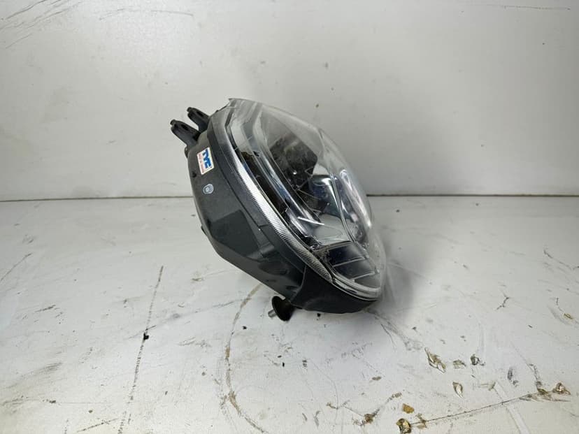 Ducati Monster 821 Lampa Reflektor Przód 15 - 17 Idealna !