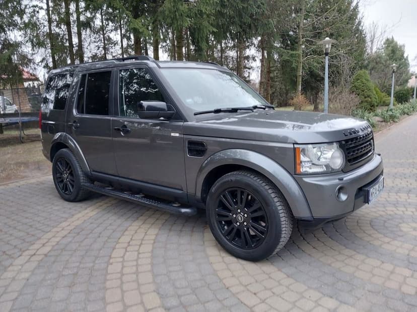 Land Rover Discover 4 3.0 V6 HSE Black Edition  Silnik po remoncie